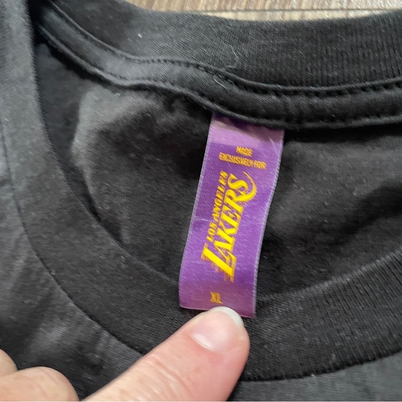 Los Angeles Lakers tournament shirt XL - Picture 4 of 5